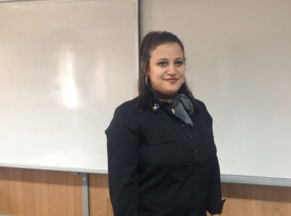 Emine SAYER - İngilizce Öğretmeni
